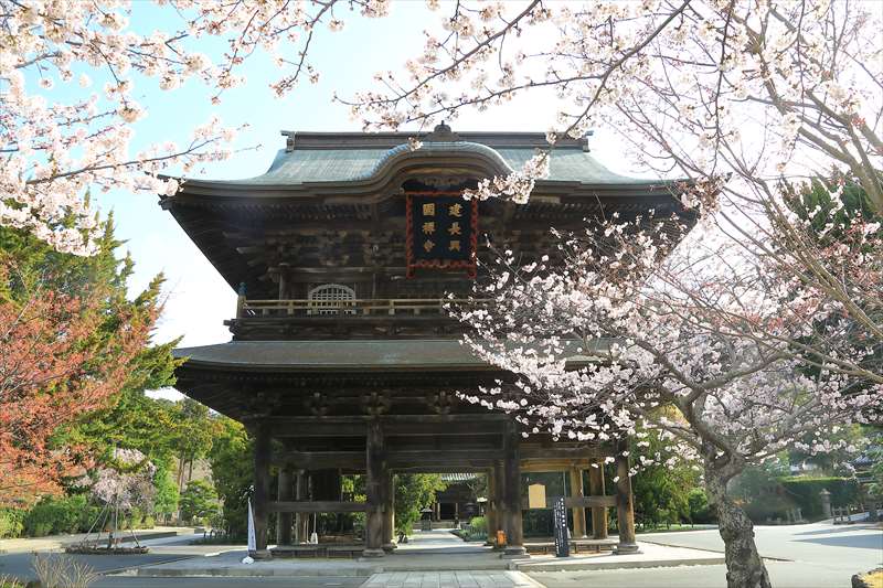 建長寺の三門