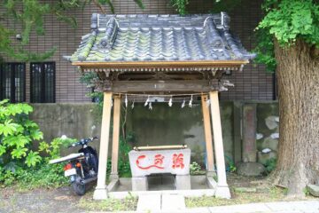 蛭子神社（鎌倉市小町）手水舎