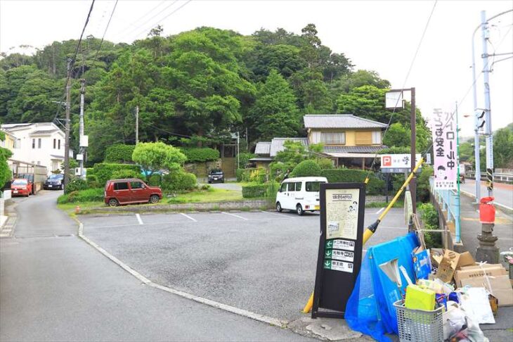 十二所神社バス停の景色