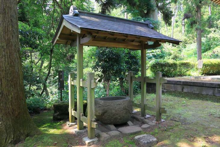 朝比奈町の熊野神社の手水舎