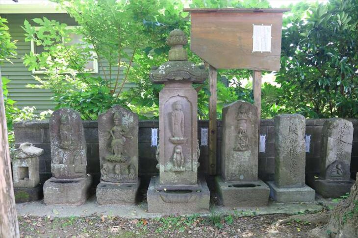 五所神社の庚申塔や石仏・石像