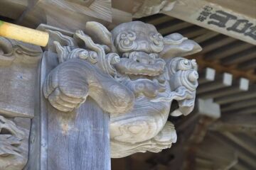 五所神社 本殿の木彫り