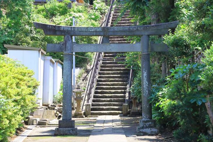 大船の熊野神社の二の鳥居