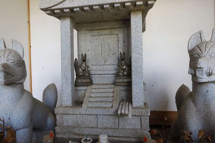 玉縄の伏見稲荷神社