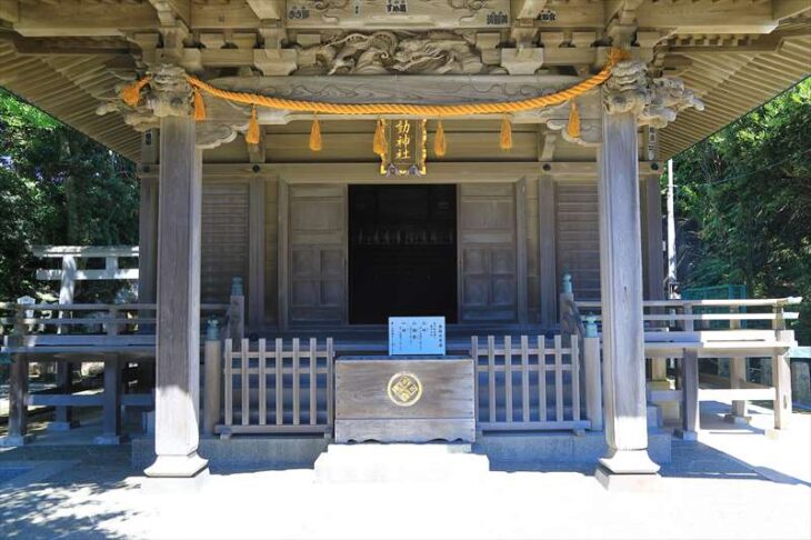 小動神社の社殿