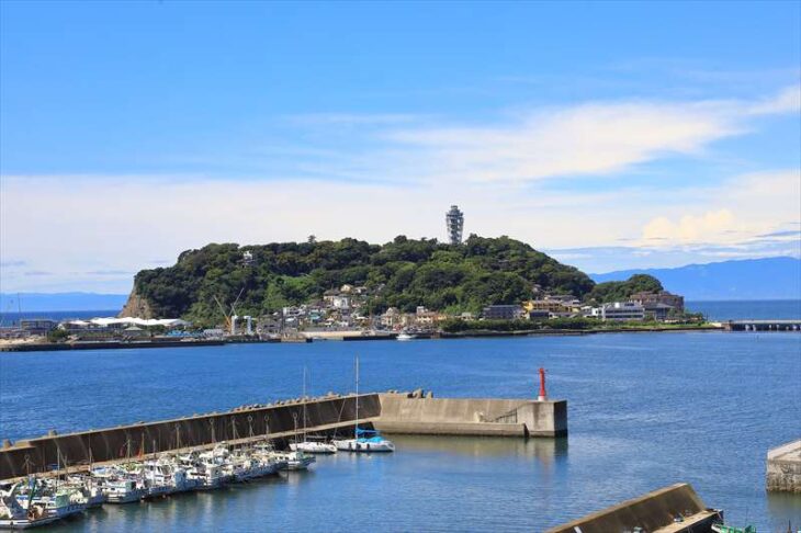 小動神社 見晴台・展望台から見る江ノ島
