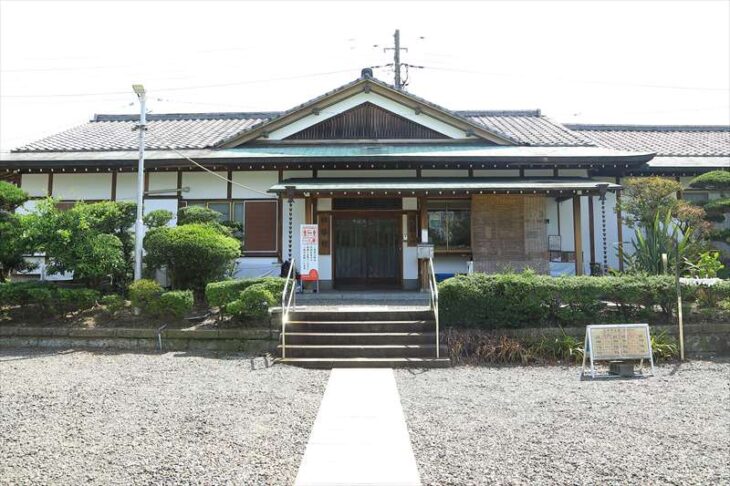 龍口明神社の社務所