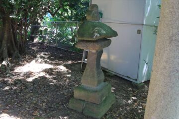 浅間神社の灯籠