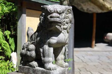 銭洗弁財天宇賀福神社の狛犬様