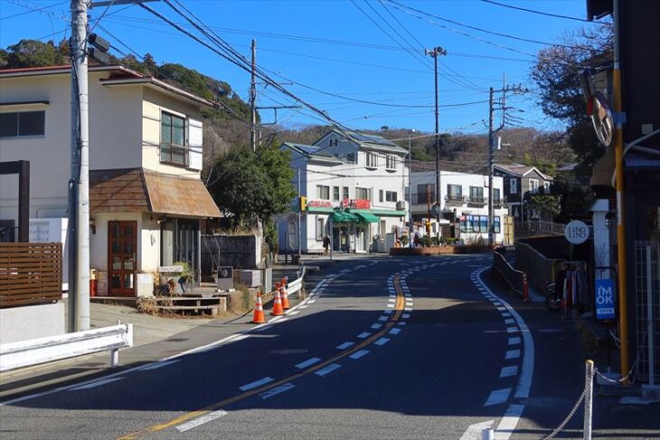 金沢街道 浄妙寺付近