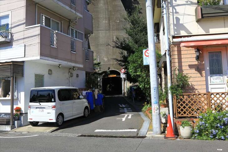 岡本塩原隧道付近