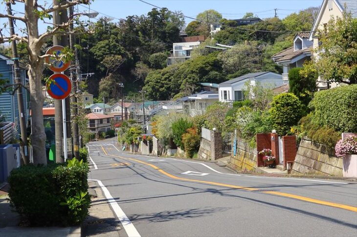 七里ガ浜東4丁目