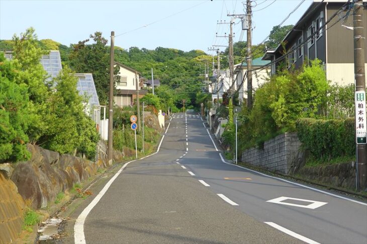 津の御所ケ丘のメイン通り