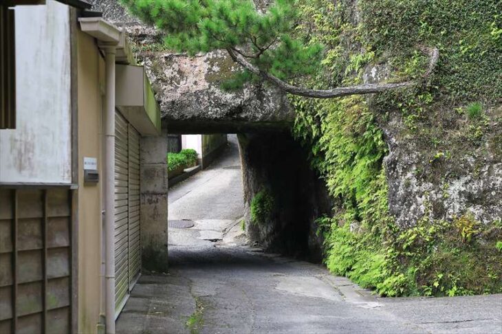 海蔵寺のトンネル