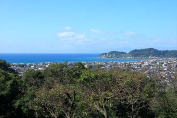妙法寺からの眺め・由比ヶ浜