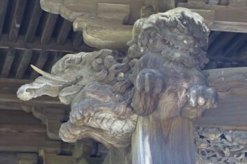 妙本寺 祖師堂の唐獅子と象の像