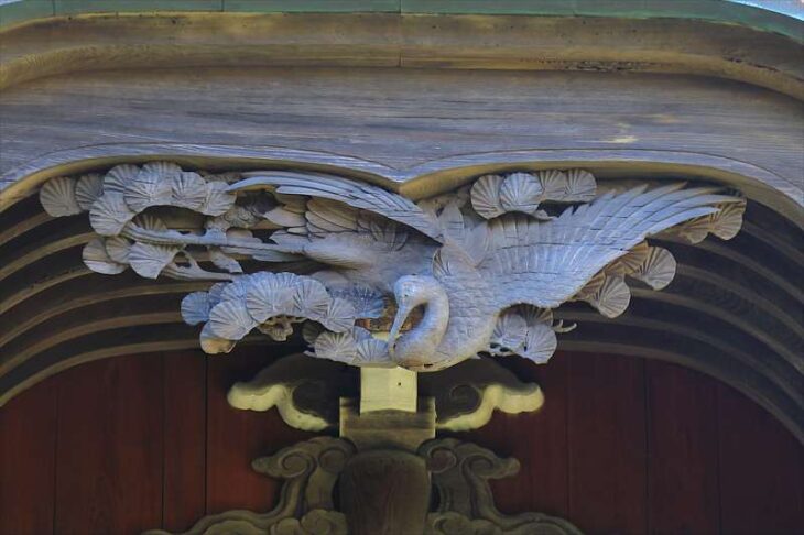 浄泉寺の軒下の木彫り