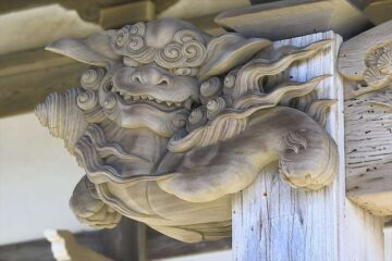 満福寺 本堂の唐獅子