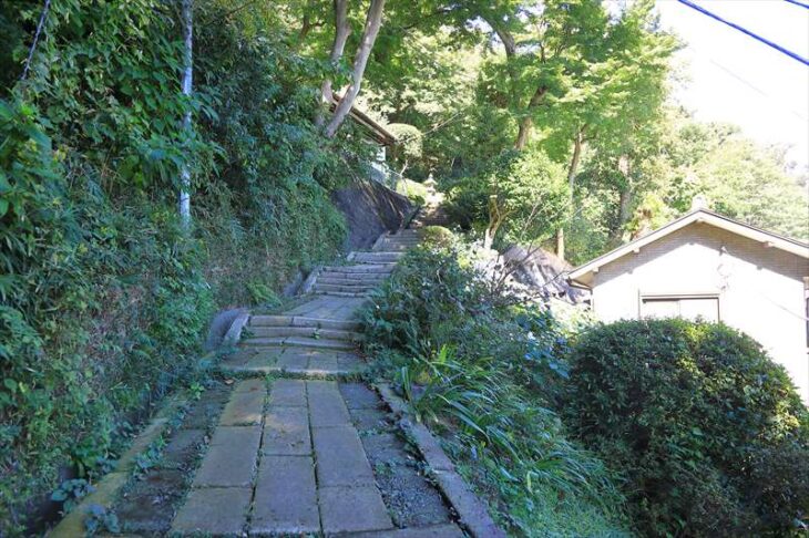 黙仙寺の階段