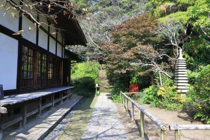 浄光明寺 境内