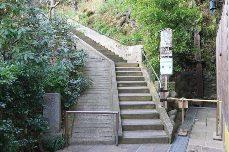 長谷寺 展望散策路への階段