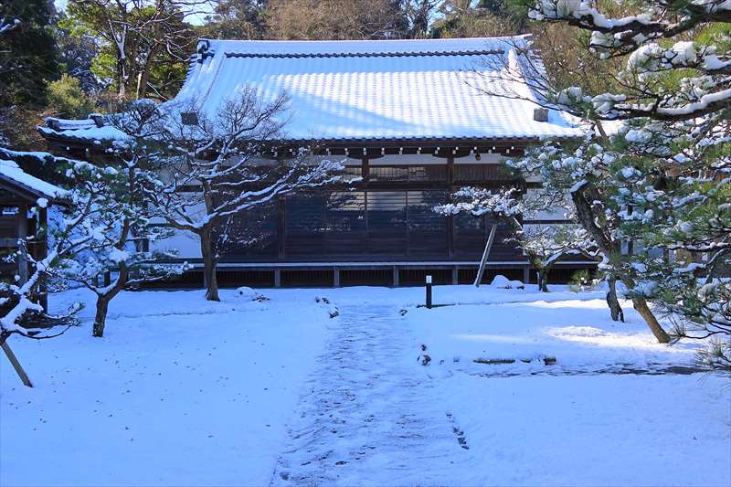 雪の長寿寺