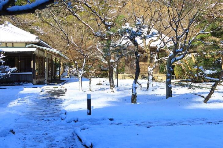 雪の長寿寺