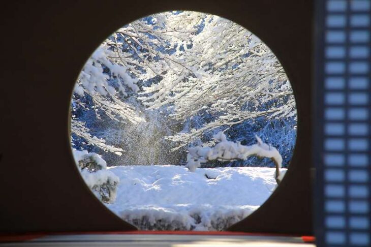 雪の明月院 悟りの窓