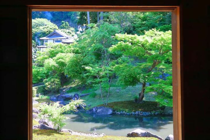 円覚寺 大方丈から見る庭園