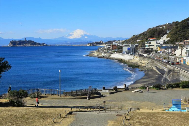 七里ヶ浜(七里ヶ浜海岸) | 鎌倉の景色と風景・町並み by鎌倉PRESS