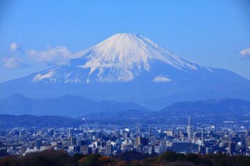 勝上献展望台からの富士山（12月）