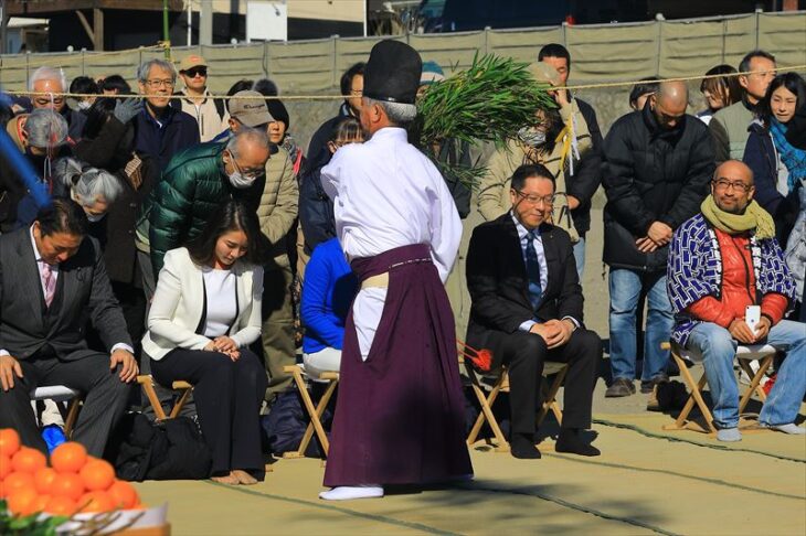 材木座海岸の潮神楽・湯立神楽