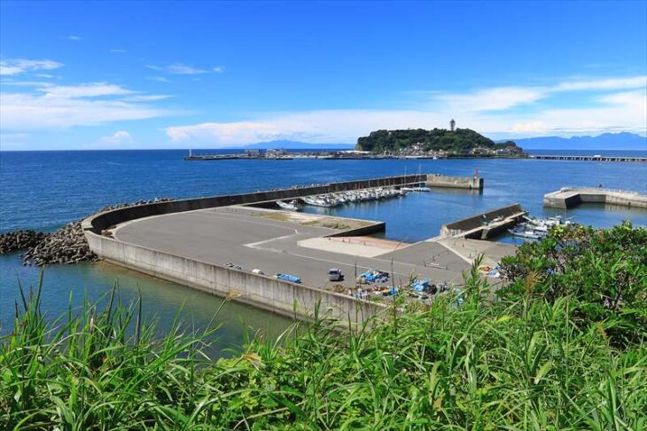 小動神社から見た江ノ島