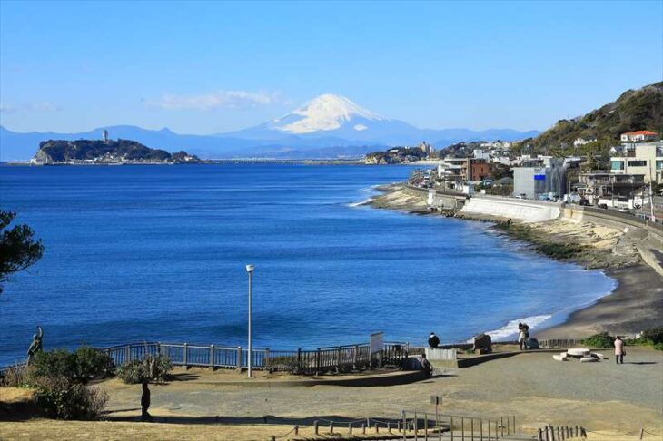 稲村ヶ崎から見る富士山と江の島