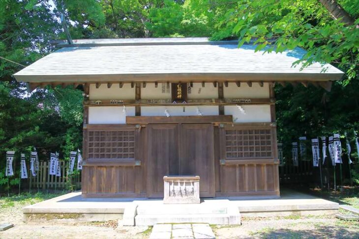 白旗神社（西御門）